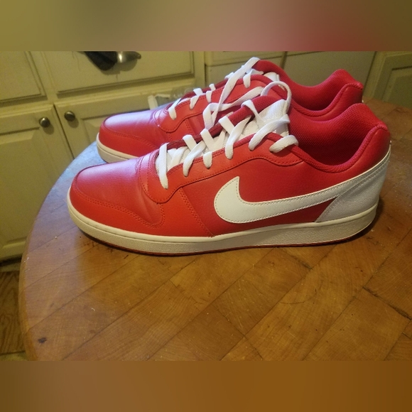 Rare Nike Court Vision Low Mens Size 12 University Red White Gym Casual Shoes - Picture 5 of 7